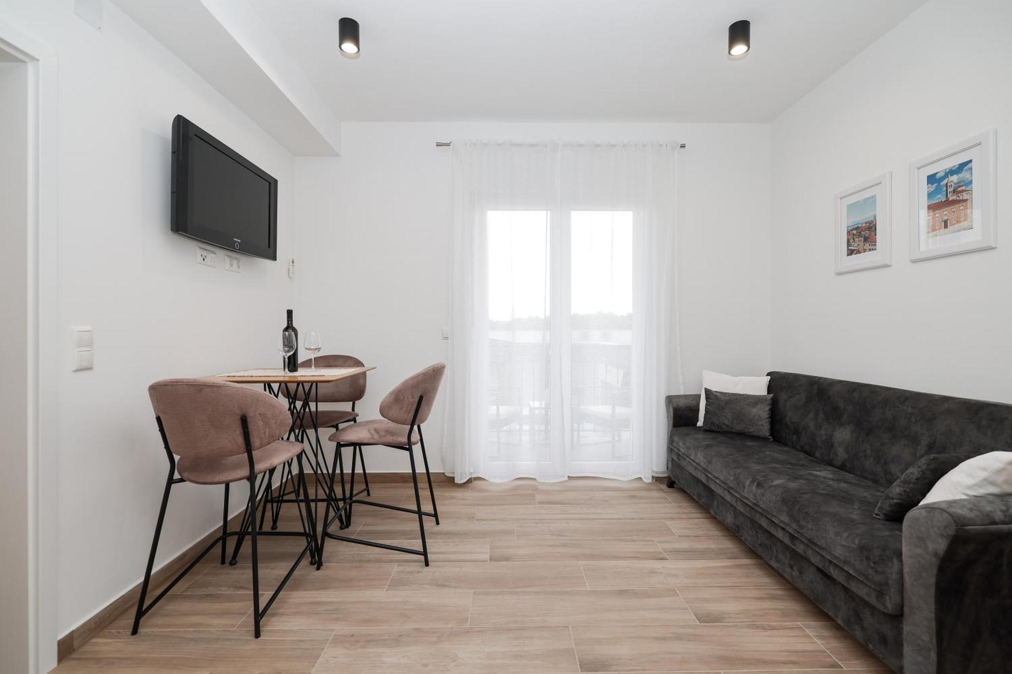 Duo Soles - Apartments With Private Parking Near Zadar Murvica  Kültér fotó