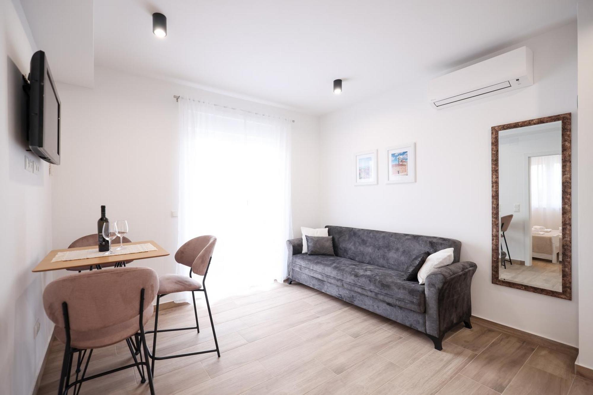 Duo Soles - Apartments With Private Parking Near Zadar Murvica  Kültér fotó