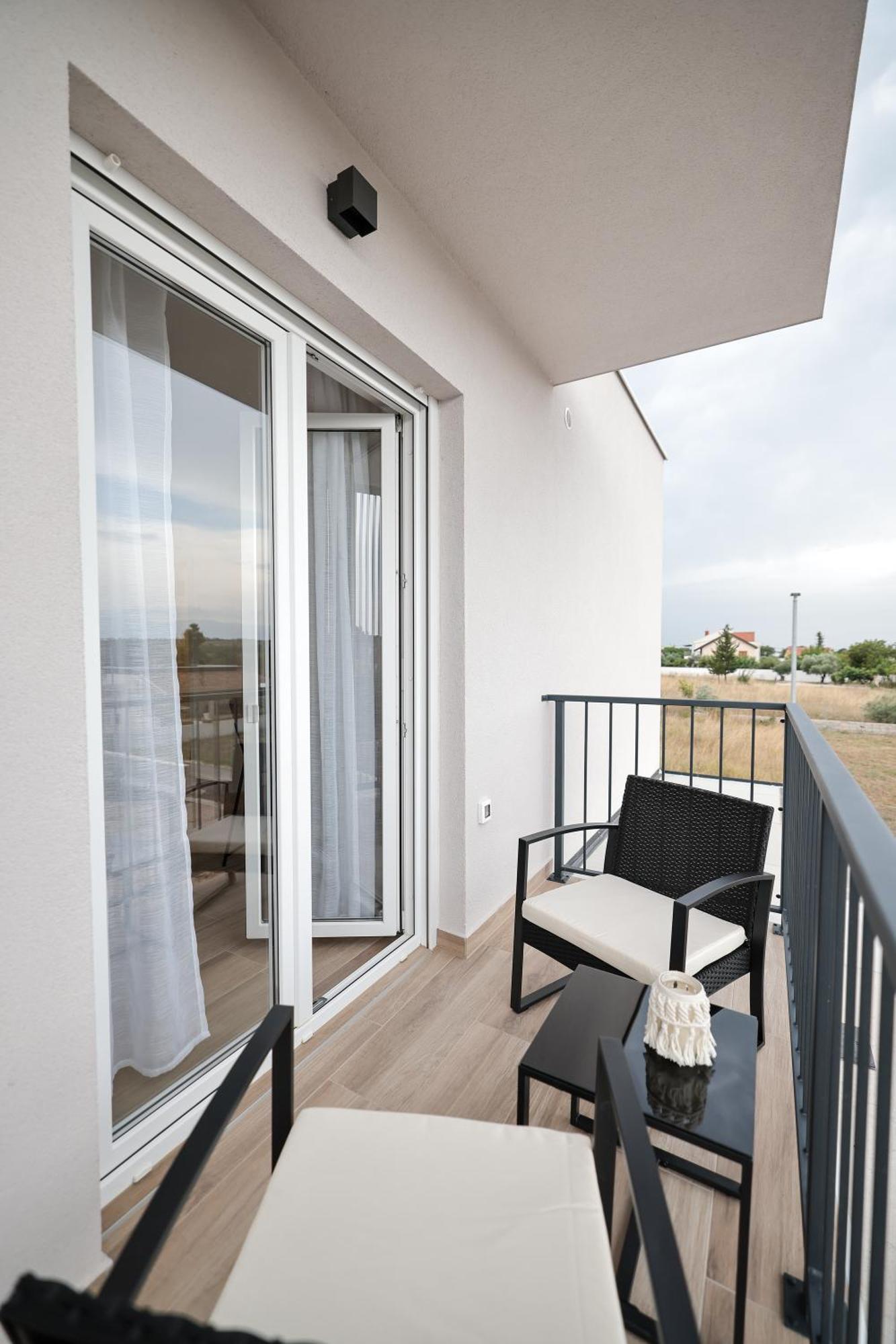 Duo Soles - Apartments With Private Parking Near Zadar Murvica  Kültér fotó