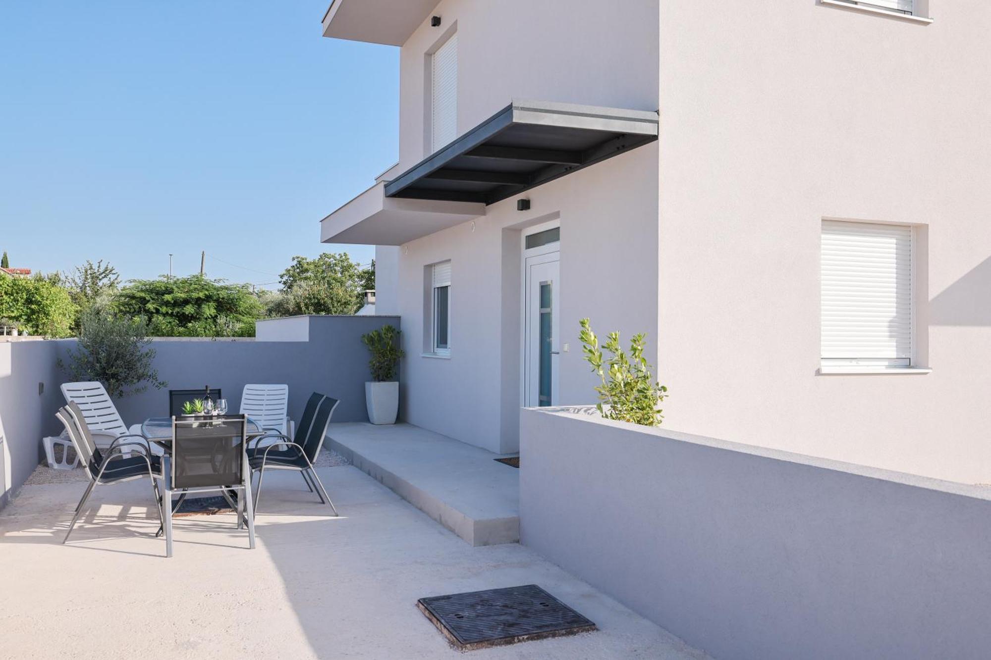 Duo Soles - Apartments With Private Parking Near Zadar Murvica  Kültér fotó