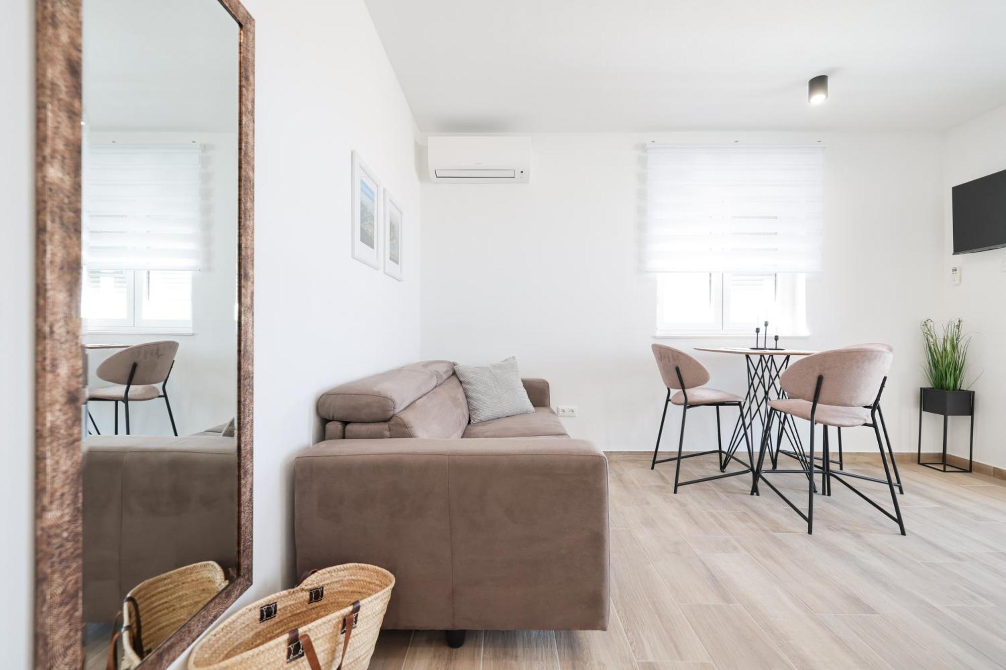 Duo Soles - Apartments With Private Parking Near Zadar Murvica  Kültér fotó