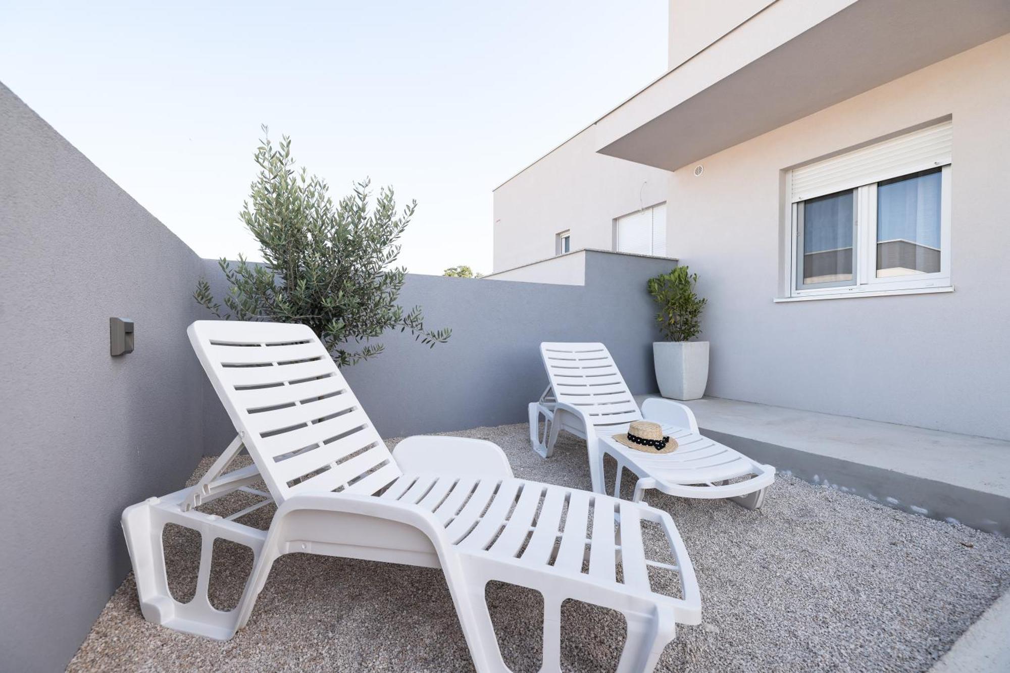 Duo Soles - Apartments With Private Parking Near Zadar Murvica  Kültér fotó